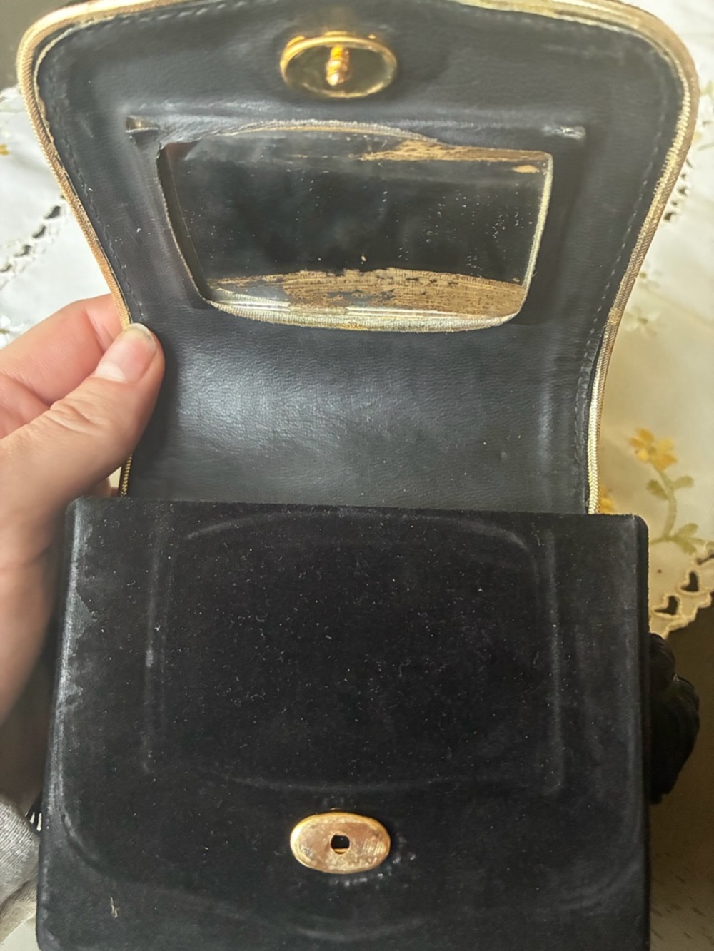 Rare Vintage Yves Saint Laurent Black Suede Mini Crossbody Gold Trim Roped Strap - Picture 4 of 5